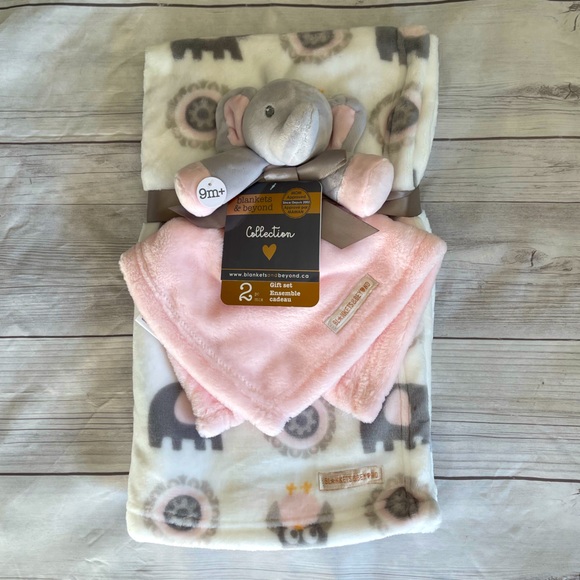 blankets and beyond Bedding New Blankets And Beyond 2 Piece Pink